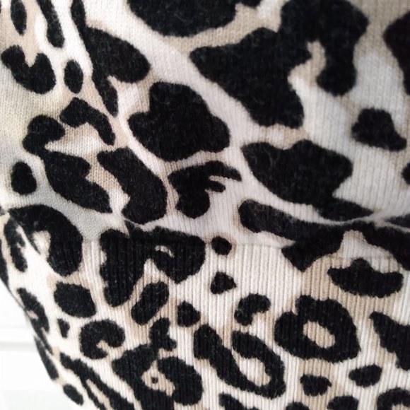 Cable & Gauge button up animal print shirt - Picture 5 of 9